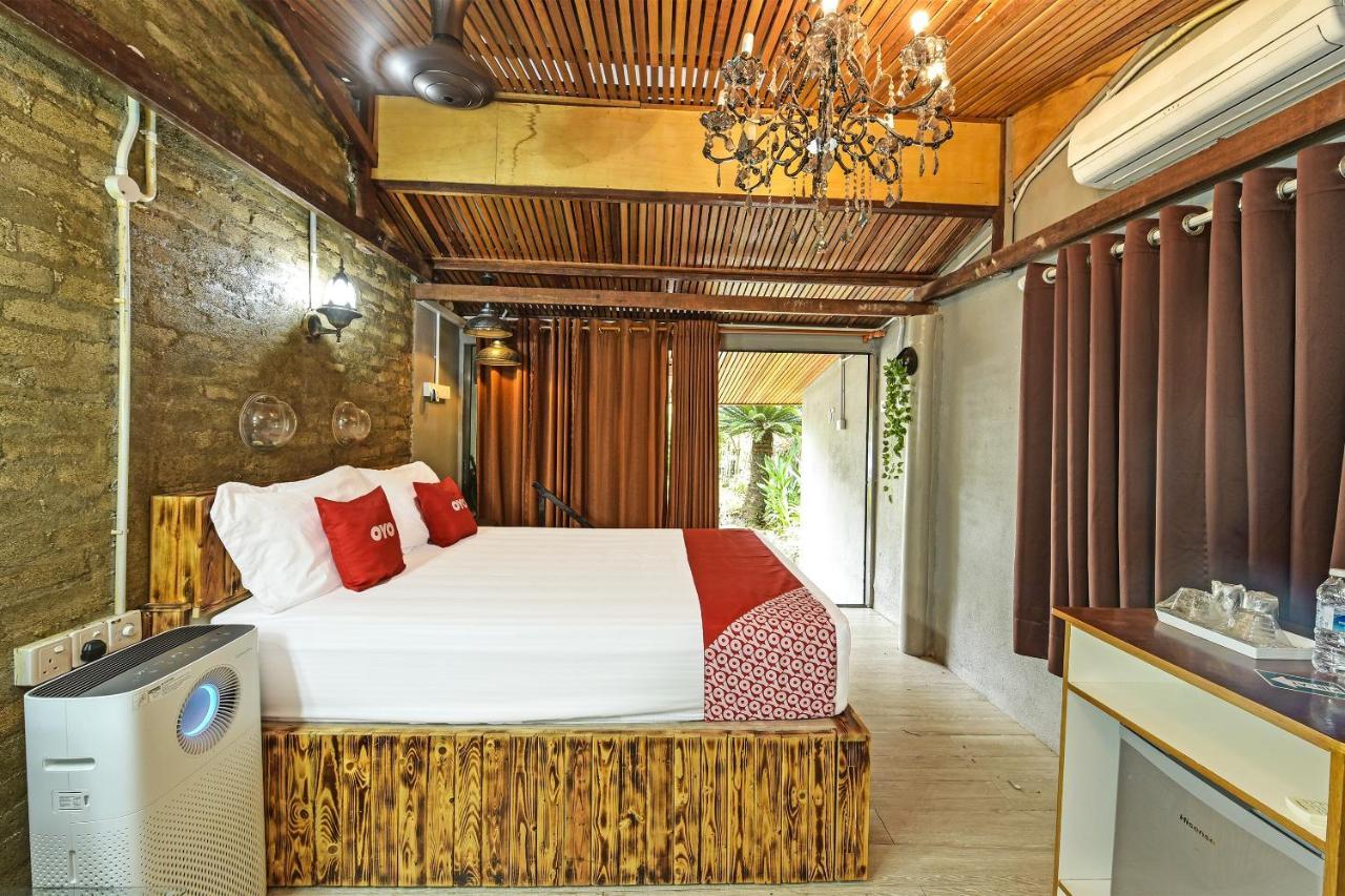 Oyo 90636 Teratak Zakiah Chalet Jerantut Exteriér fotografie