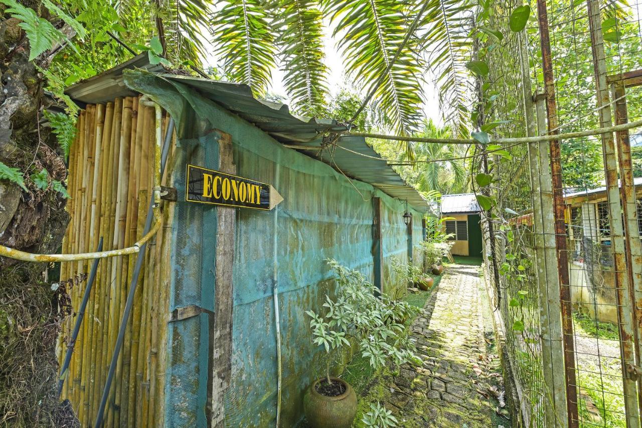 Oyo 90636 Teratak Zakiah Chalet Jerantut Exteriér fotografie