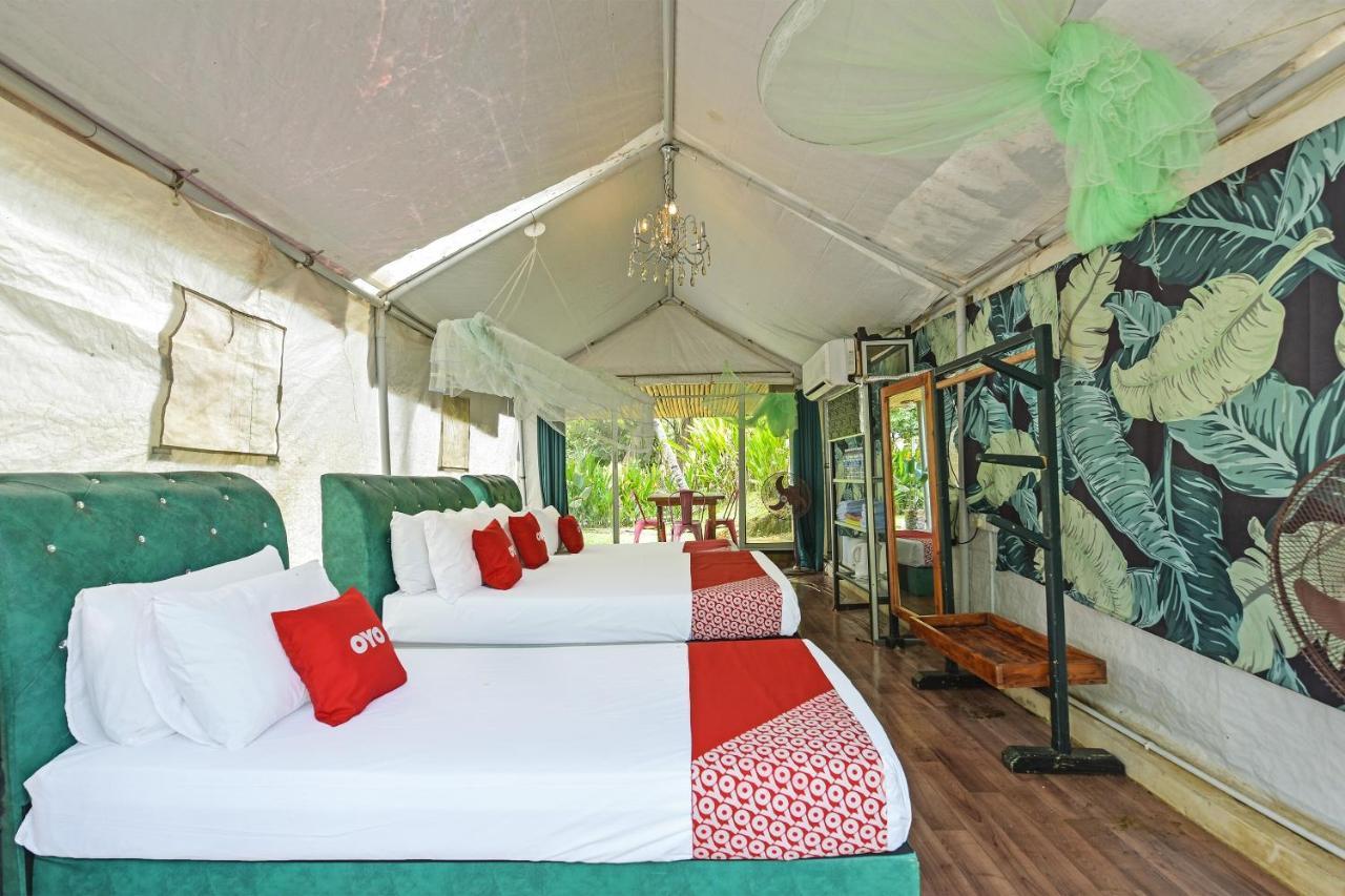 Oyo 90636 Teratak Zakiah Chalet Jerantut Exteriér fotografie