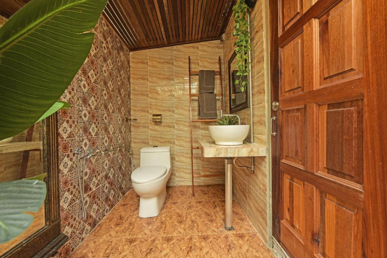Oyo 90636 Teratak Zakiah Chalet Jerantut Exteriér fotografie