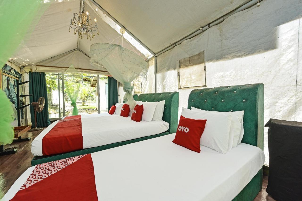 Oyo 90636 Teratak Zakiah Chalet Jerantut Exteriér fotografie