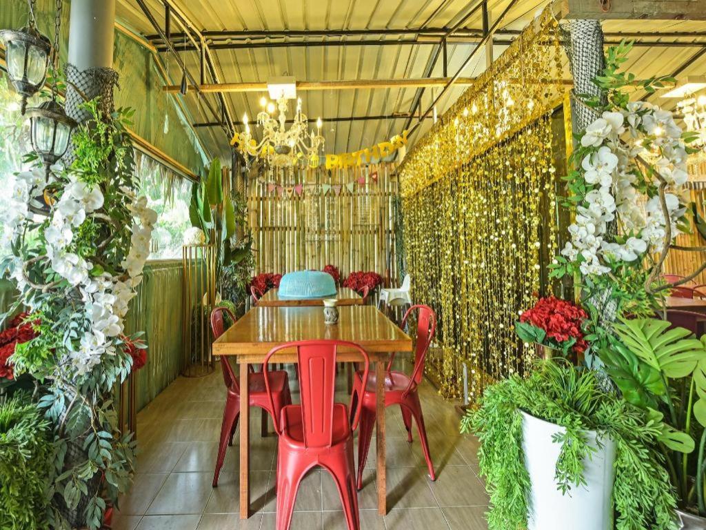 Oyo 90636 Teratak Zakiah Chalet Jerantut Exteriér fotografie